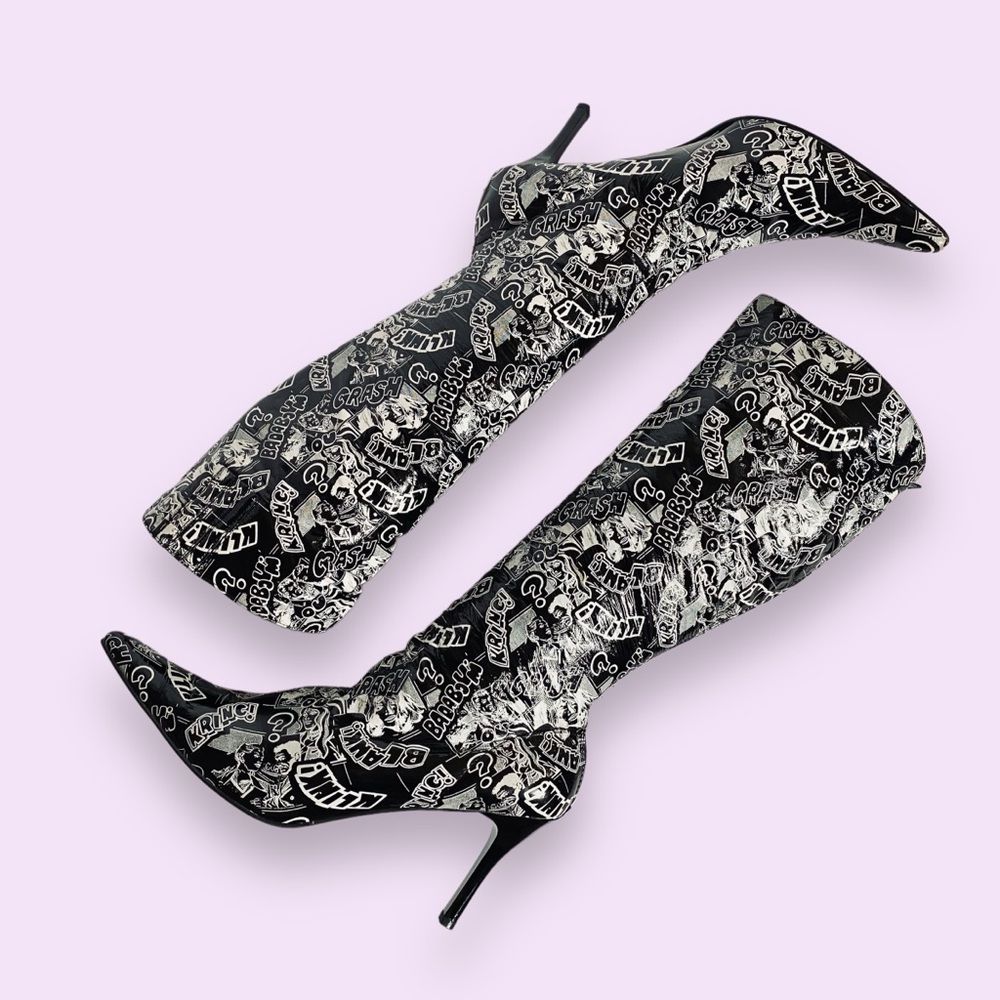 NEW Miss Trendy Comic Print Marvel Point Toe Stiletto Knee Boots *Flaws* SZ 11
